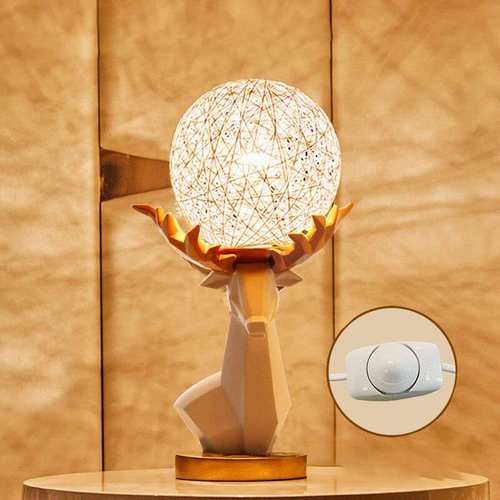 简约创意鹿台灯藤球折纸摆件浪漫卧室床头灯新婚结婚乔迁高档礼物