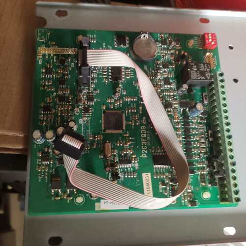欧瑞F2000变频器CPU主板11KW，，成色如图实