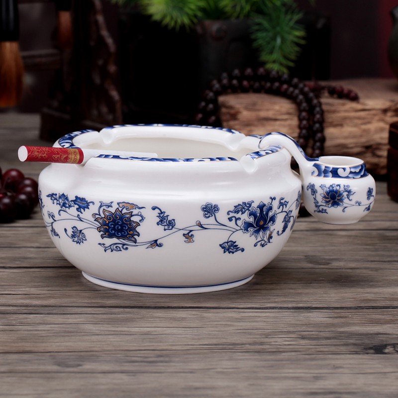 个性创意时尚实用家居客厅欧式复古带灭烟瓶陶瓷烟斗防风烟灰缸