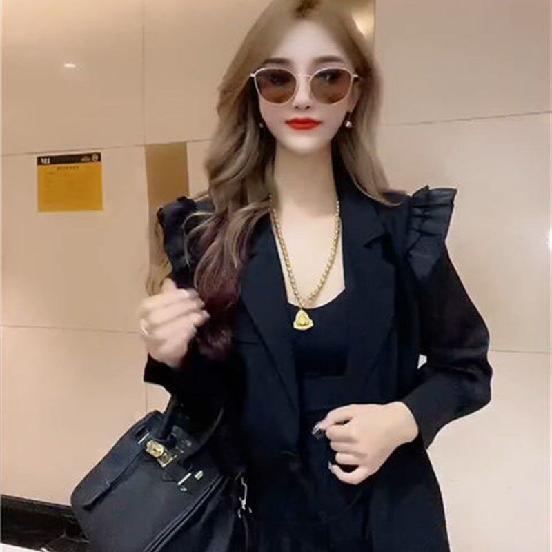 网红气质时尚套装女洋气网纱休闲荷叶边西服外套阔腿短裤两件套潮