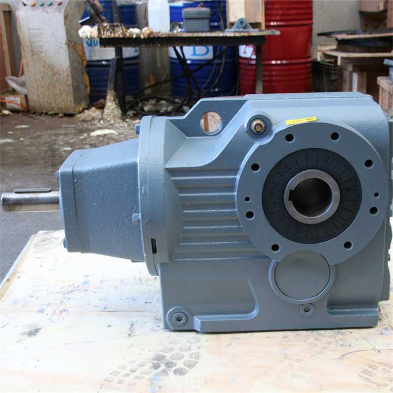 硬齿面减速箱 KA87-DV132S4-15.85(5.5KW)减速机 使用维护方便