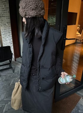 About moon~月亮家冬上新立领拉链宽松百搭羽绒马甲