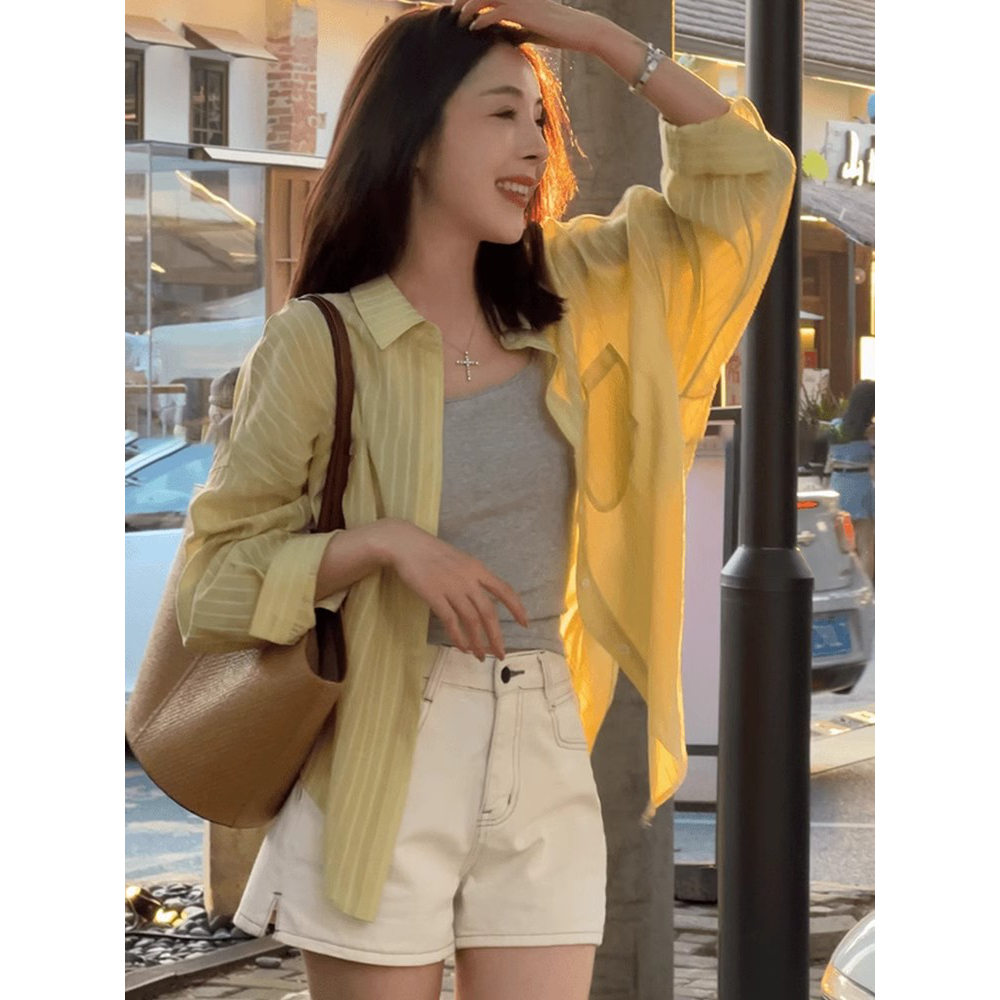 天丝防晒衬衫女夏季天丝条纹衬衣2025年新款外穿薄款宽松上衣