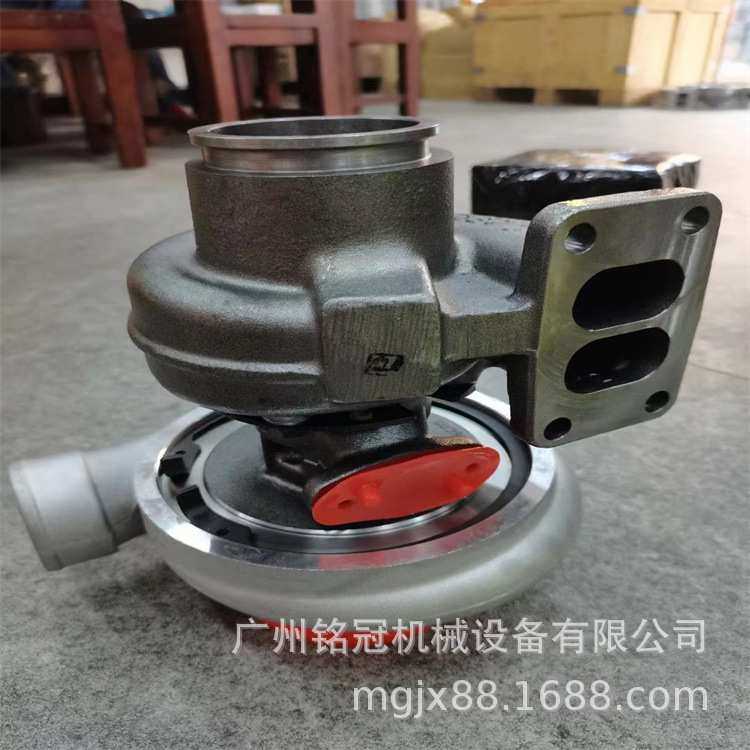 PC200-6 PC210-6 PC220-6 PC240-6发动机涡轮增压器 挖掘机配件