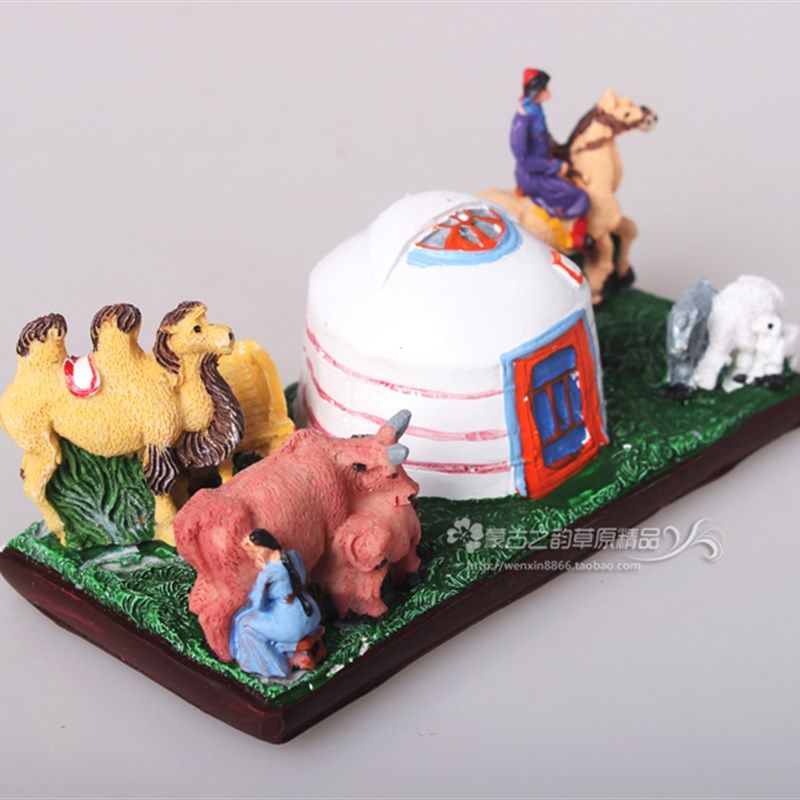 蒙古族特色工艺品摆设 蒙古包小草原五畜树脂工艺品装饰品