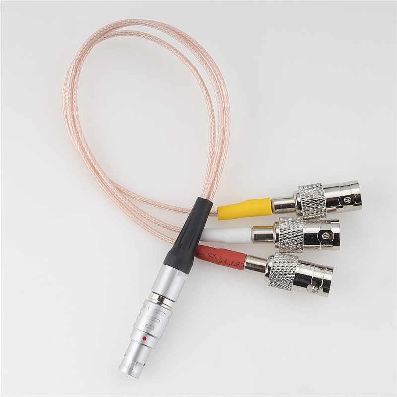 CFJ-FGG0B 9针插头转3个BNC母头 传感器数据线  LMS数据采集线