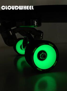 轮发光轮陆地冲板长夜光轮刷MQF街浪板代步减云震不止滑板