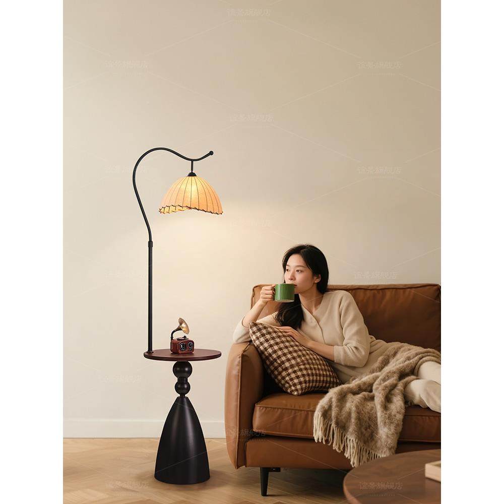 中古风落地灯客厅沙发边氛围旁灯覆古卧室床头立物架置一体式台灯