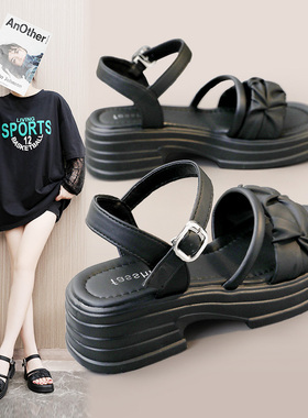 34小码黑色f配裙子凉鞋女款2024新款粗跟坡跟时尚外穿轻便夏季女