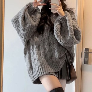 高级感V领灰色麻花毛衣女秋冬宽松复古灯笼袖 加厚版 .针织慵懒风