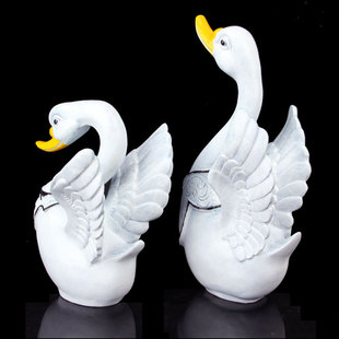 朴器 彩绘铜白天鹅摆件一对