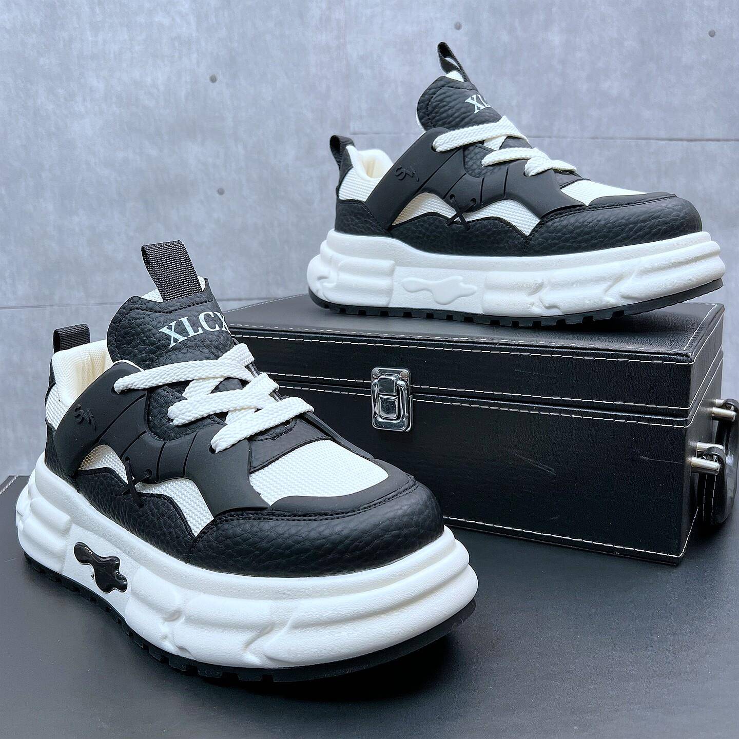 新品男款小白鞋春季新款白色板鞋简约百搭系带透气休闲鞋内增高老