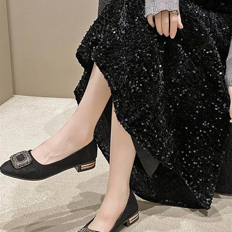 好货法式低跟黑色绒面单鞋女2026夏季新款百搭职业粗跟尖头平底工