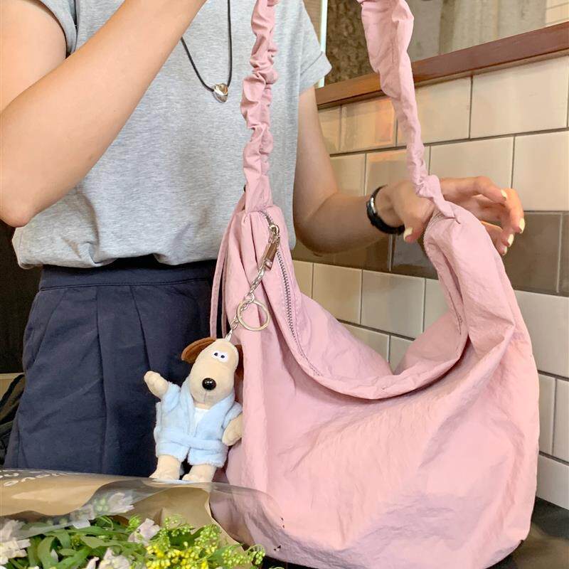 好货韩系慵懒风抽绳褶皱单肩斜挎包2025新款大容量百搭通勤托特腋