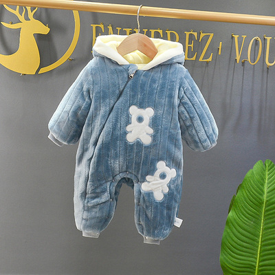 婴儿连体衣秋冬外出潮男女宝宝冬天外出抱衣网红婴儿服冬防风加厚