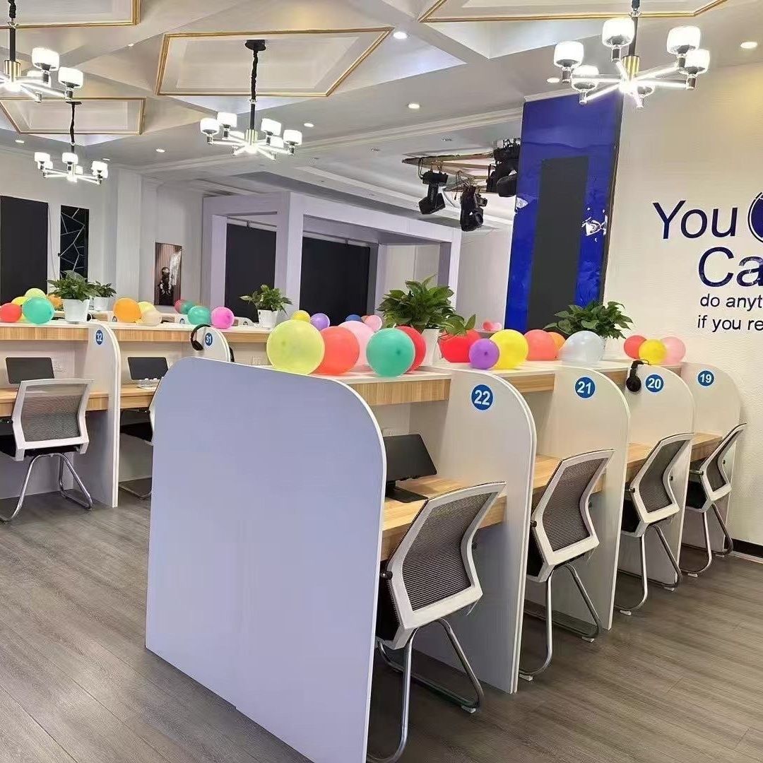 封闭式自习桌单人沉浸式