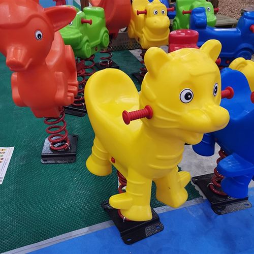 室外小区幼儿园游乐园儿童弹簧乐户外设施摇马摇摇玩具摇马公园