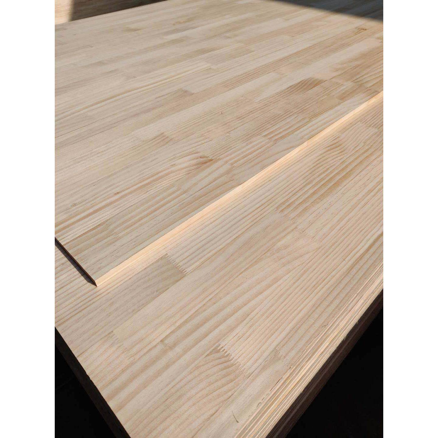 新西兰松图板直E0板拼实木板指法OZN板级免漆板欧洲松板