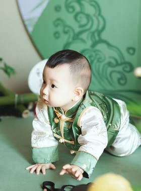 一周岁宴礼服男宝新中式绿色森系宝宝抓周衣服冠衣男童唐装春夏