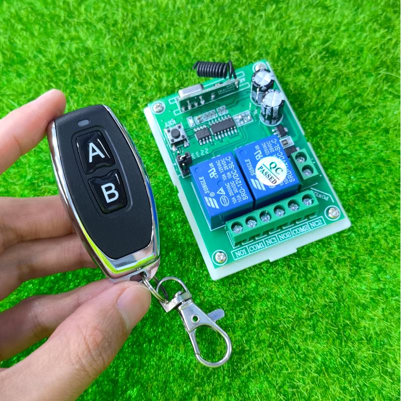 DC12V 24V2路两路遥控电机正反转直流电机遥控开关水泵门禁控制器
