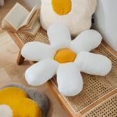 泽兮家居 六瓣花朵抱枕 可爱靠枕少女ins风沙发客厅飘窗床上靠垫