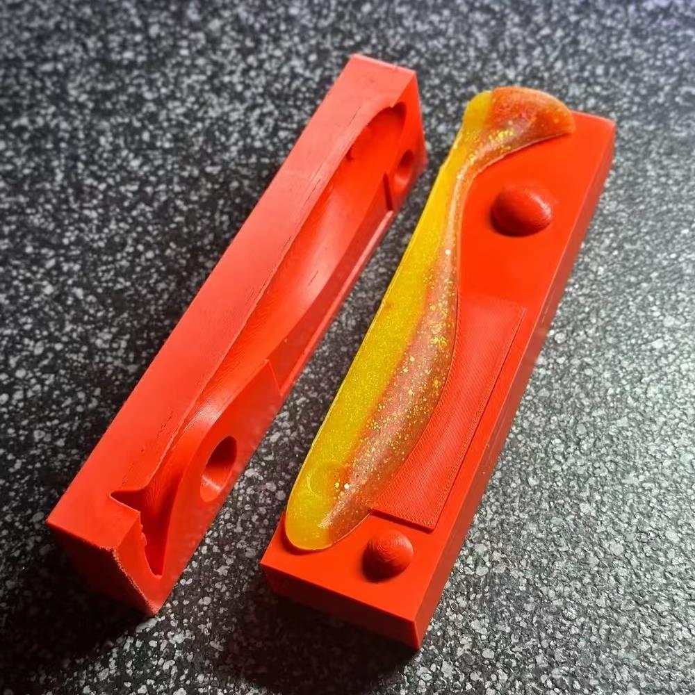 3D打印路亚软饵模具DIY软饵T尾鱼饵可自行调味加亮片诱饵秘方