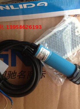 JINLIDA金利达 GK5F-A2A1 M18光电开关 带反光板 90-250VAC