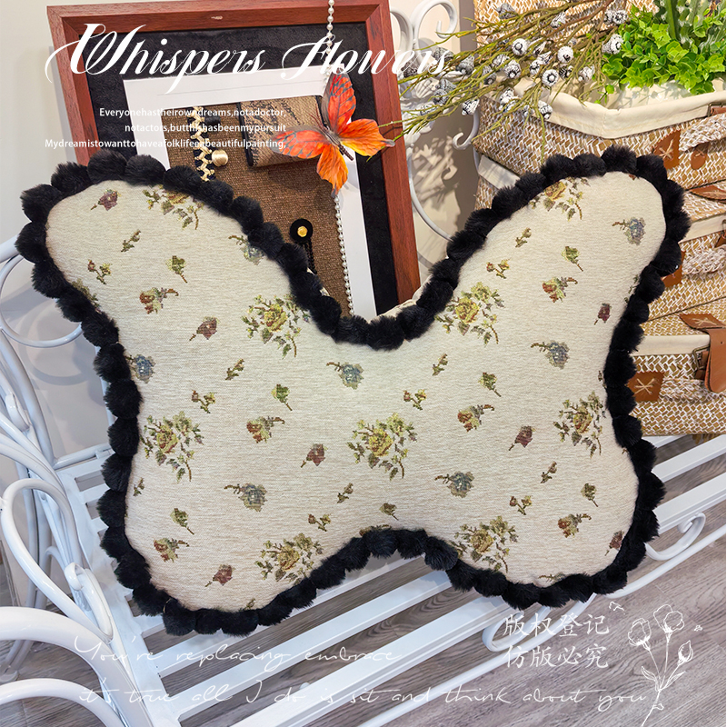 戴安娜法式蝴蝶抱枕女生公主专用轻奢高级感沙发卧室客厅宿舍靠垫