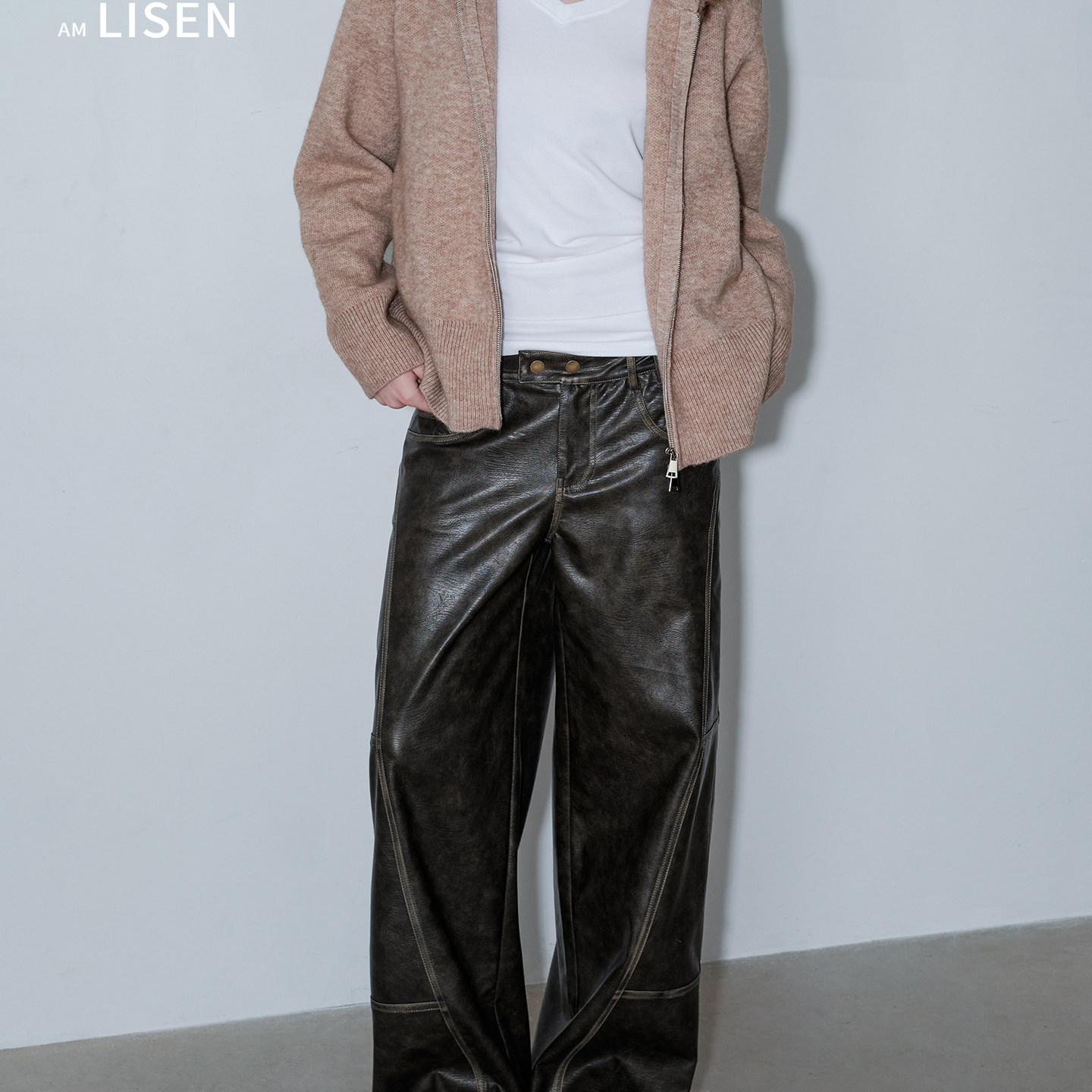 离森野性触感风潮复古色调宽松百搭低腰休闲直筒美式长裤皮裤