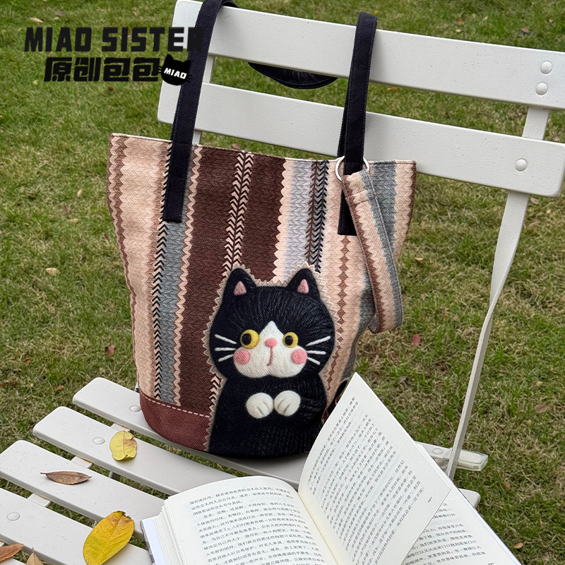 MIAO毛绒猫猫手绘印花通勤大容量休闲包帆布袋子百搭帆布包新款B图片