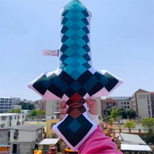 我的世界游戏周边MC蓝色钻石剑毛绒玩具兵器武器抱枕礼物