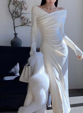 小丽光落雪夜一字肩针织长袖包臀连衣裙秋装气质修身掐腰裙