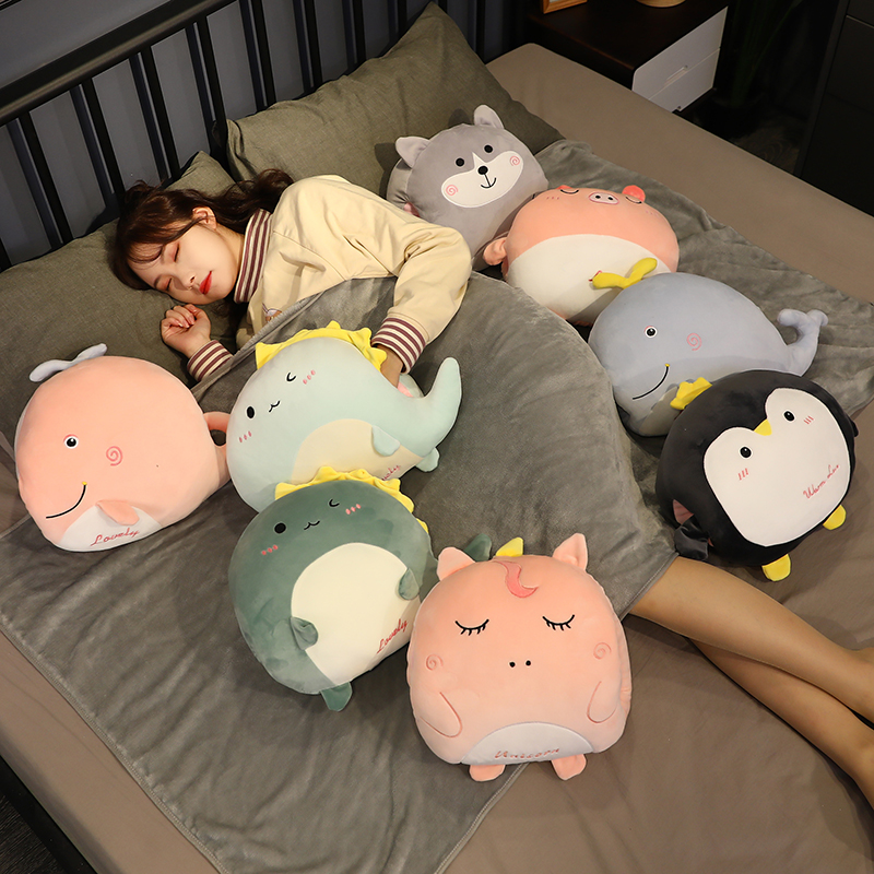 卡通暖手抱枕被子两用办公室午睡枕头靠枕毯子二合一床上靠垫车用