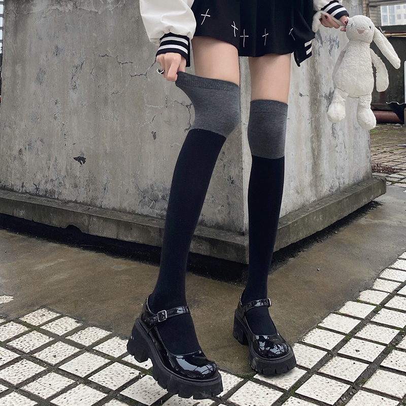 夜间教习室拼色袜子中筒黑灰拼接长筒女冬过膝jk半腿黑色小腿袜高