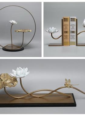 摆新式铁艺POM陶瓷荷花件客厅酒柜玄关电视柜高级感酒店意禅中装