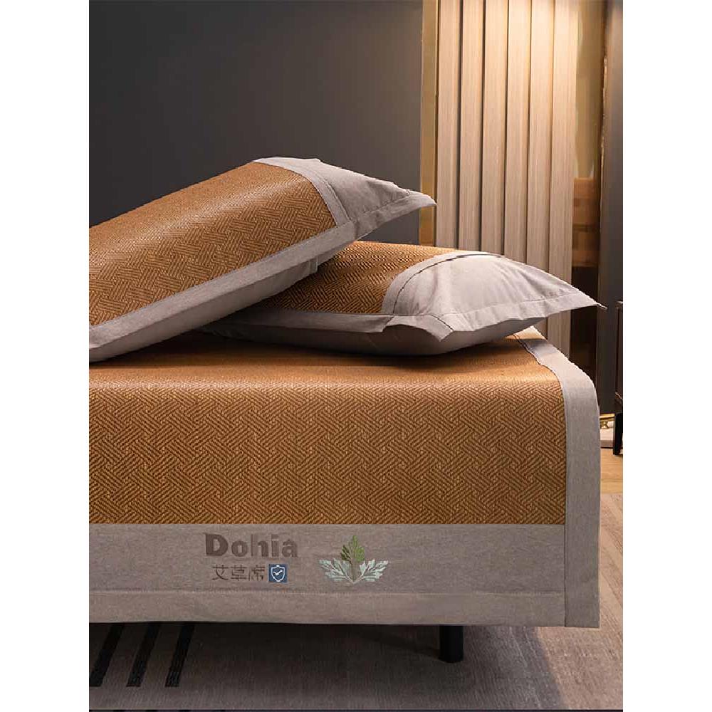 与KUZ购中心物受迎的冰藤席风格同的三件套相夏季欢席家用竹席可