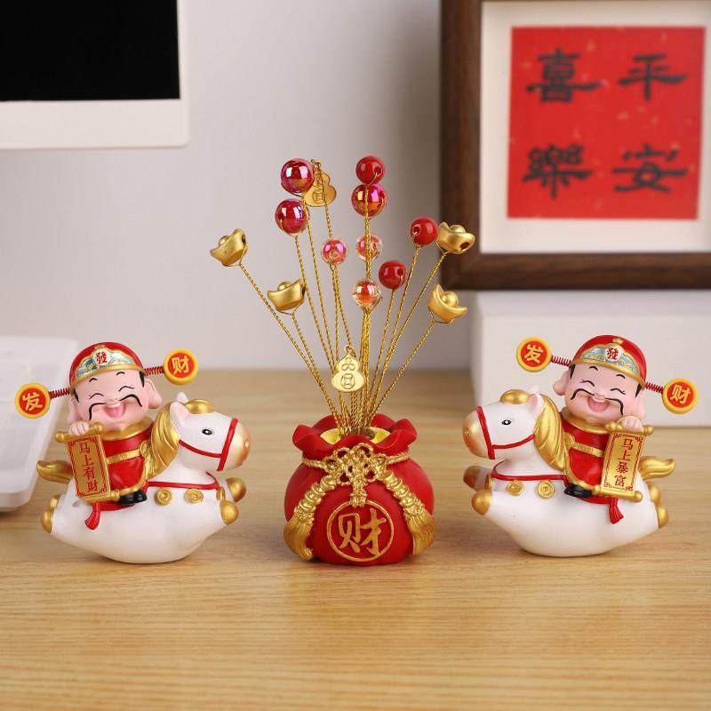 招财立马发财马摆件办公室桌国风面财神爷装202饰6年马年工位学玄