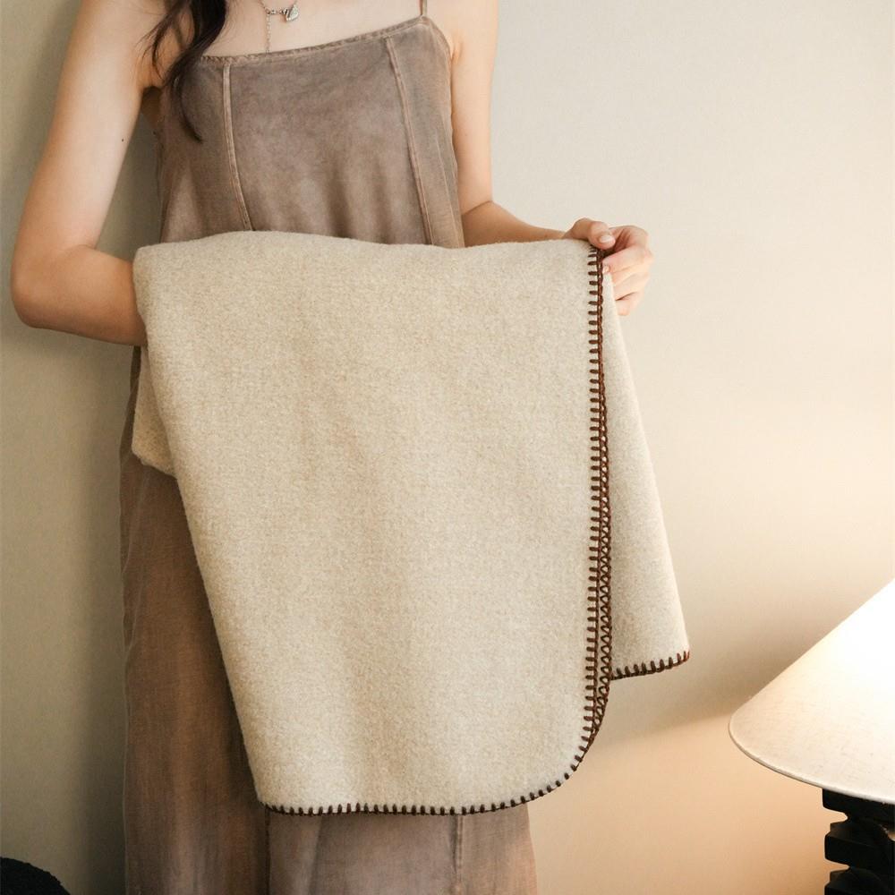 秋冬款仿生羊绒毯双面拉绒沙发毯民宿酒店家居搭毯盖毯长靠枕