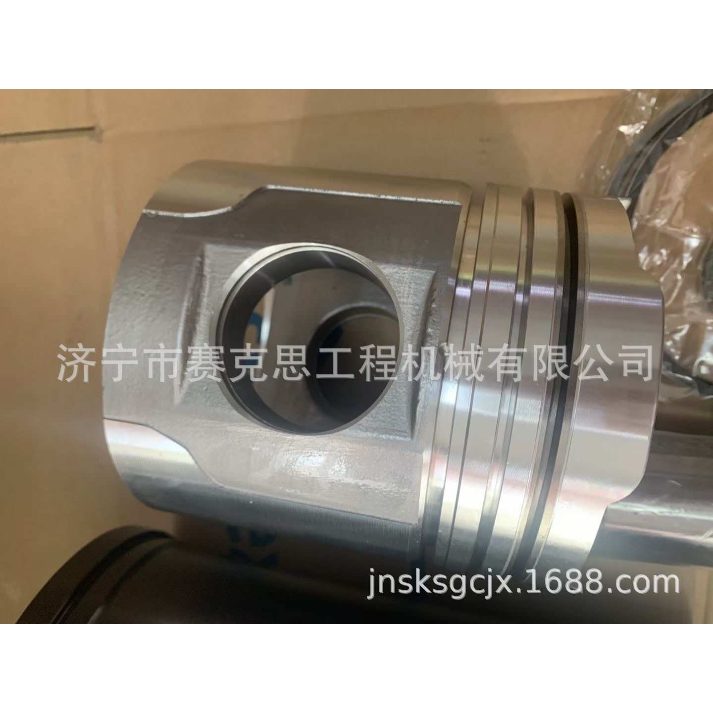 适用SA6D155-4发动机活塞 6127-31-2140 济宁赛克思