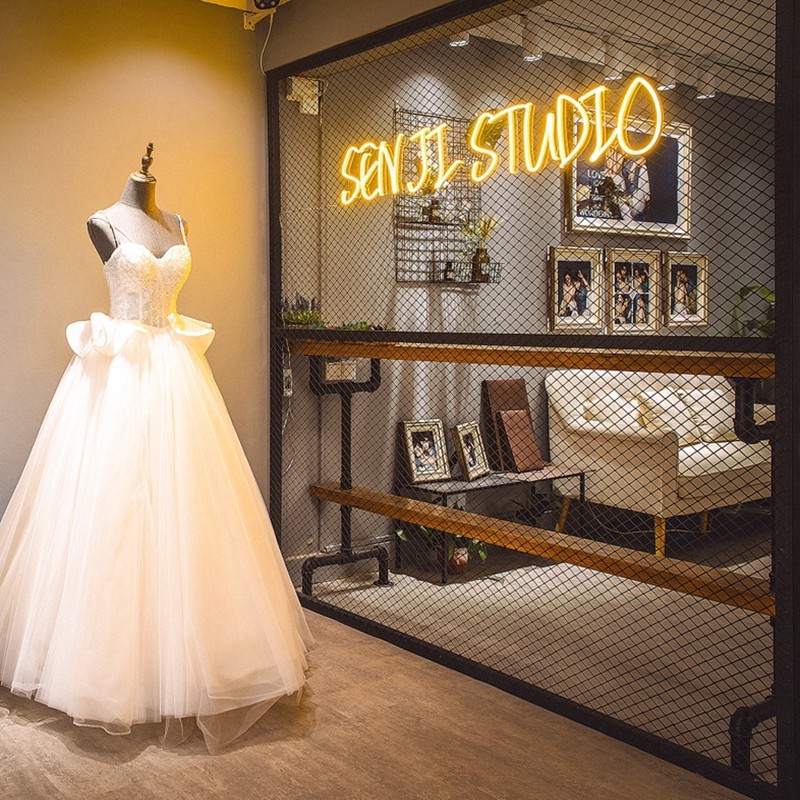 铁艺网片隔断装饰餐厅架墙网屏风菱形铁网格铁丝吊顶工业风定制