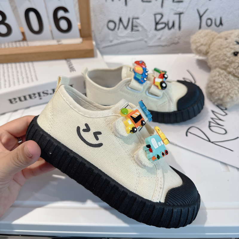 男童小汽车白色帆布鞋儿童幼儿园入园室内鞋宝宝幼稚园托班布鞋潮