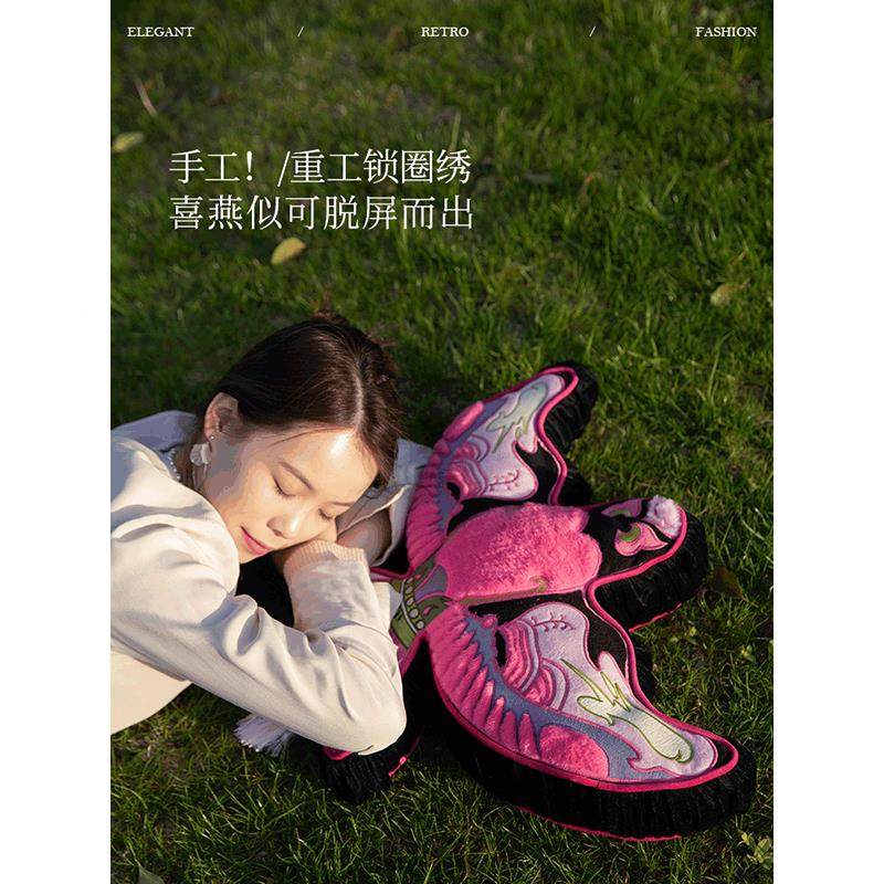 蜡笔绣派|列纸春鸢系|春枕蜀工BZ-GCZY2艺感刺绣抱枕中式氛围感沙