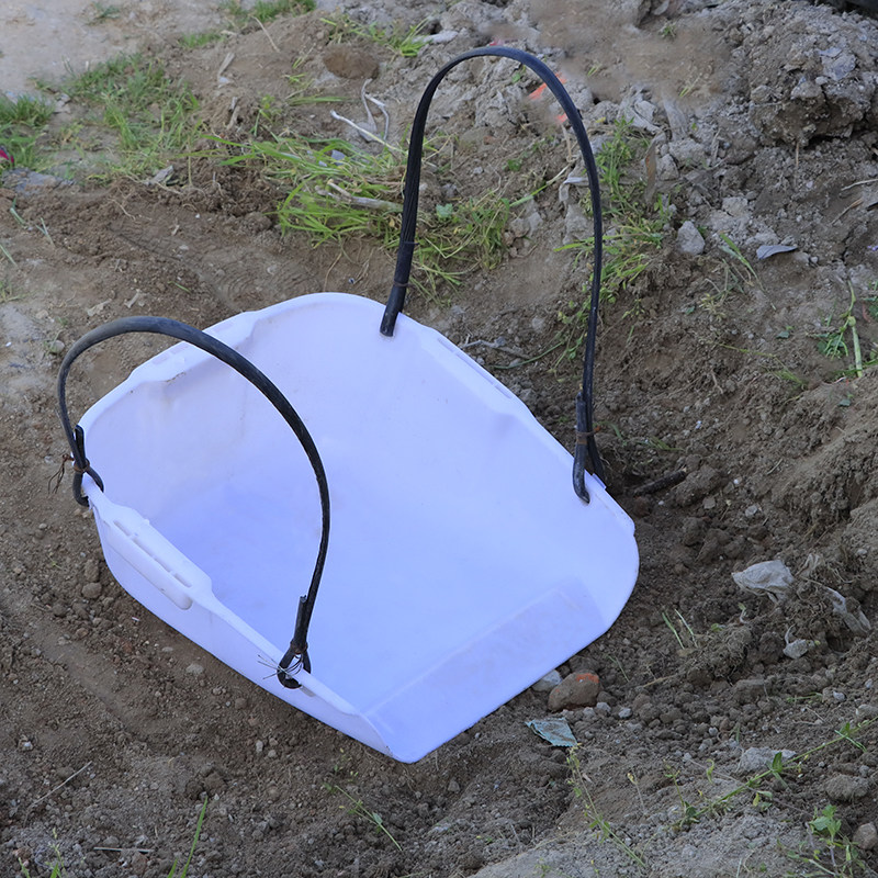 农用建筑工地簸箕挑土挑泥沙畚箕垃圾塑料撮箕橡胶粪箕斗工地箢箕