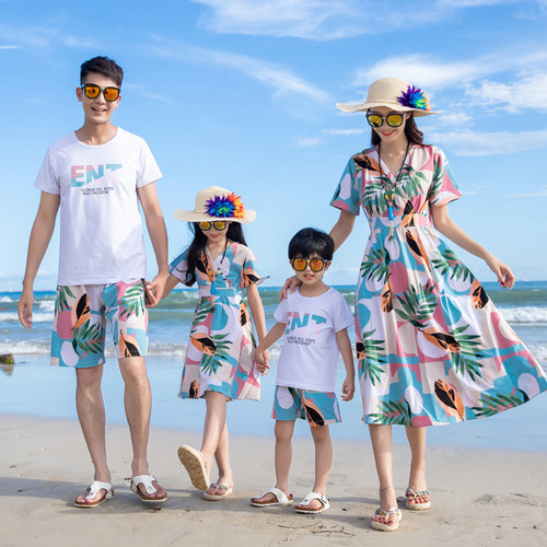 三亚旅游亲子装一家三口海边度假四口套装沙滩裙母子母女装连衣裙