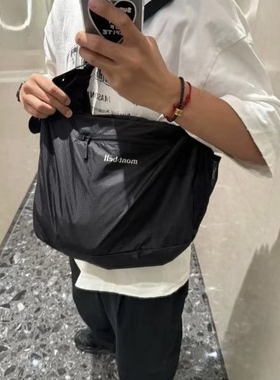 mont-bell 美山新款日系男女同款户外机能防水斜挎包单肩包百搭