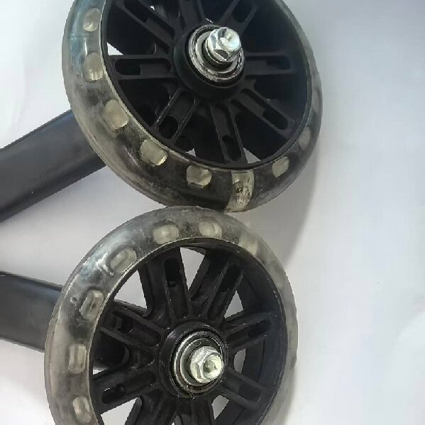 儿童自行车辅助轮