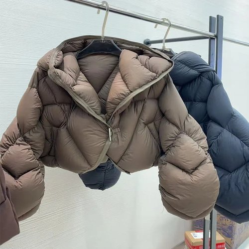 2025 New Autumn Winter Women Down Jacket Soft Warm Coat Whi