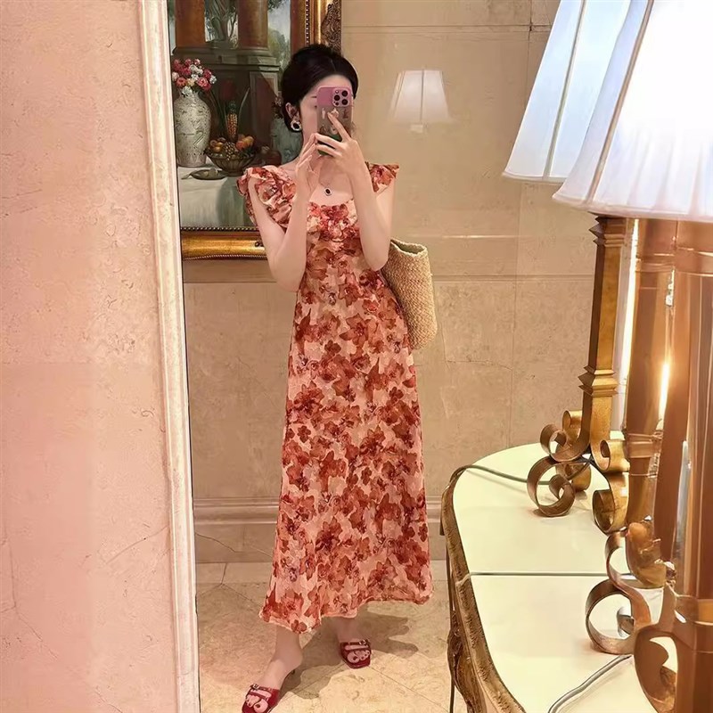 法式浪漫碎花连衣裙女夏季新款海边度假风显瘦裙子质感高级感长裙