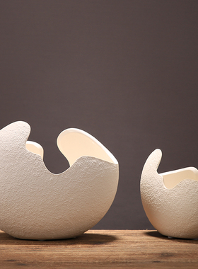 现代陶瓷花瓶创意蛋壳仿真花红果工艺品玄关电视柜摆件装饰品