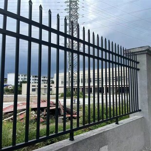 定制锌钢围墙护栏别墅庭院围栏小区工厂蓝白铁艺防爬镀锌栏杆i